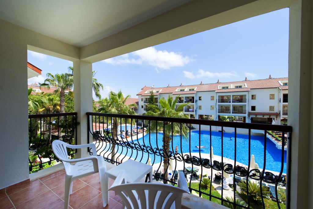 Kentia Apart Hotel