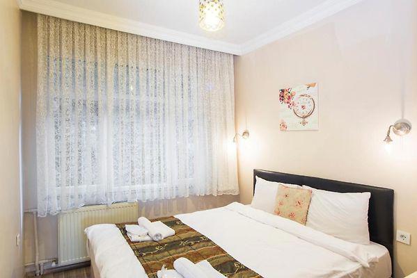 Divan Wooden Guesthouse