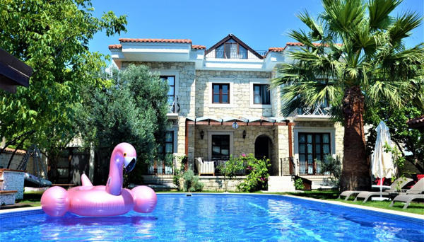 World City Alaçatı Hotel