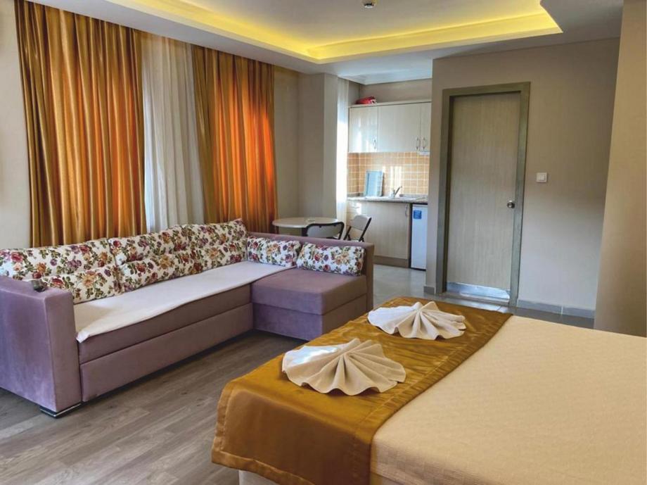 Club Arya Apart & Hotel