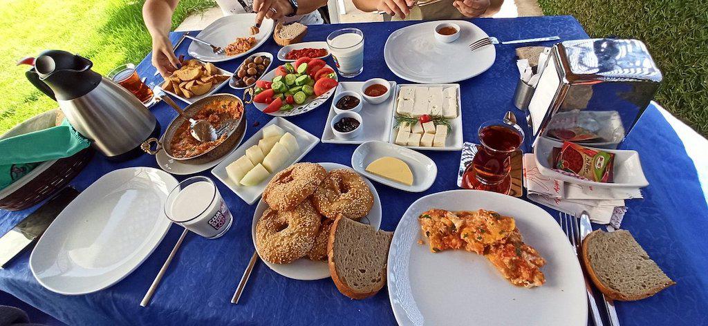Azra Apart Otel