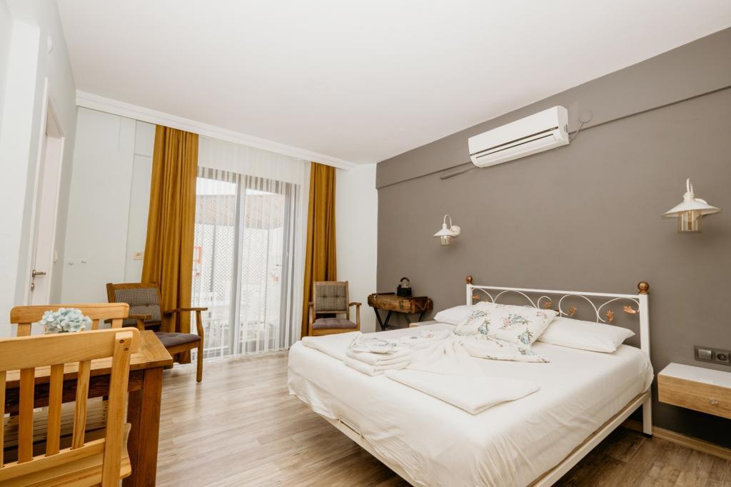 Azra Apart Otel