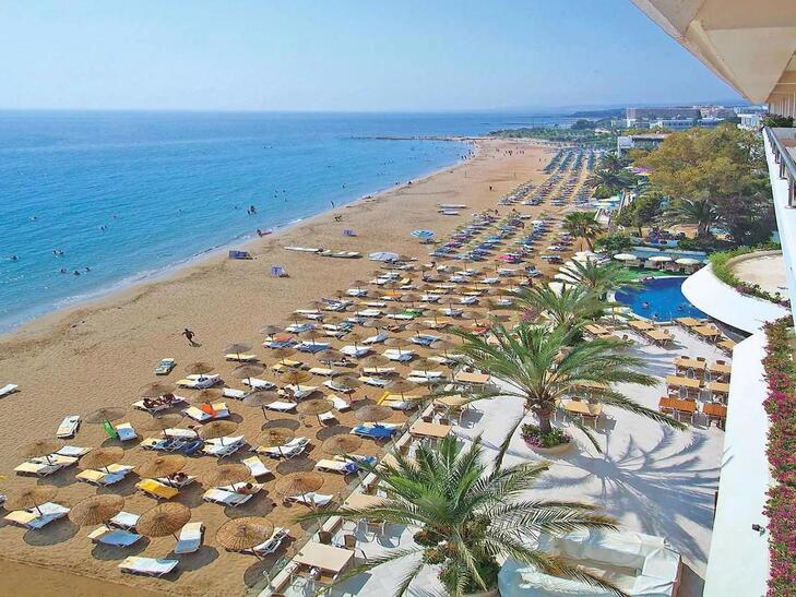 Rubi Hotel