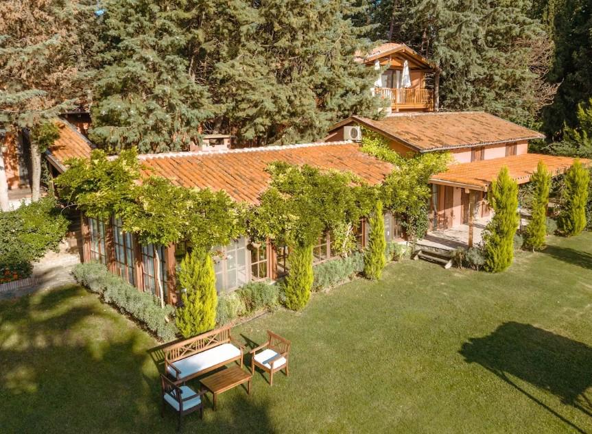 The Lake House