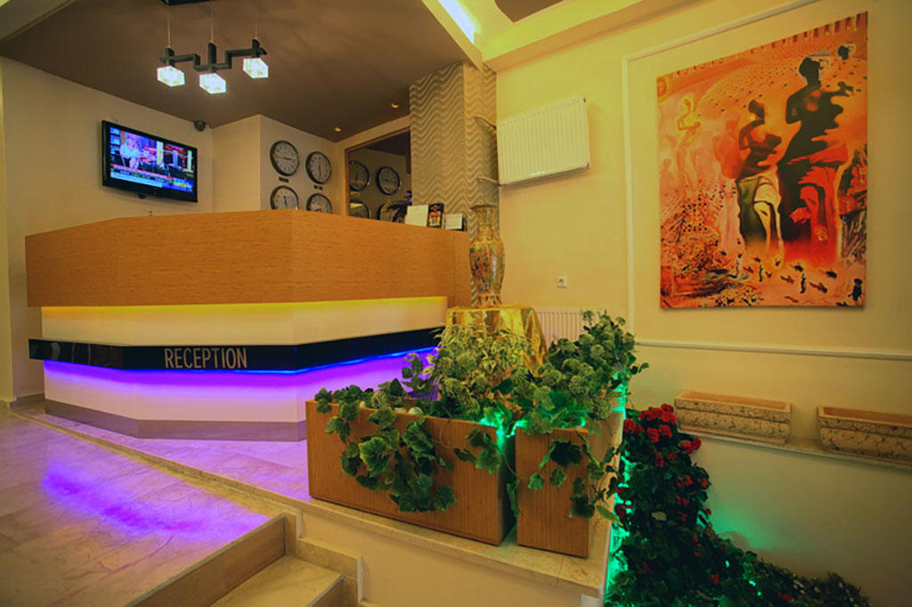 Srf Hotel