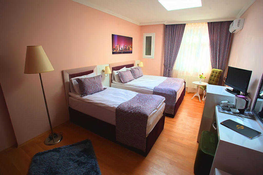 Srf Hotel