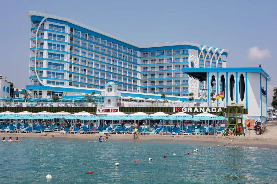 Granada Luxury Beach