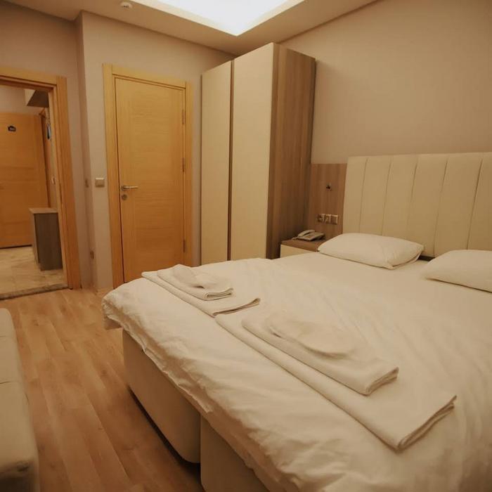 New Ada Suit Otel & Cafe