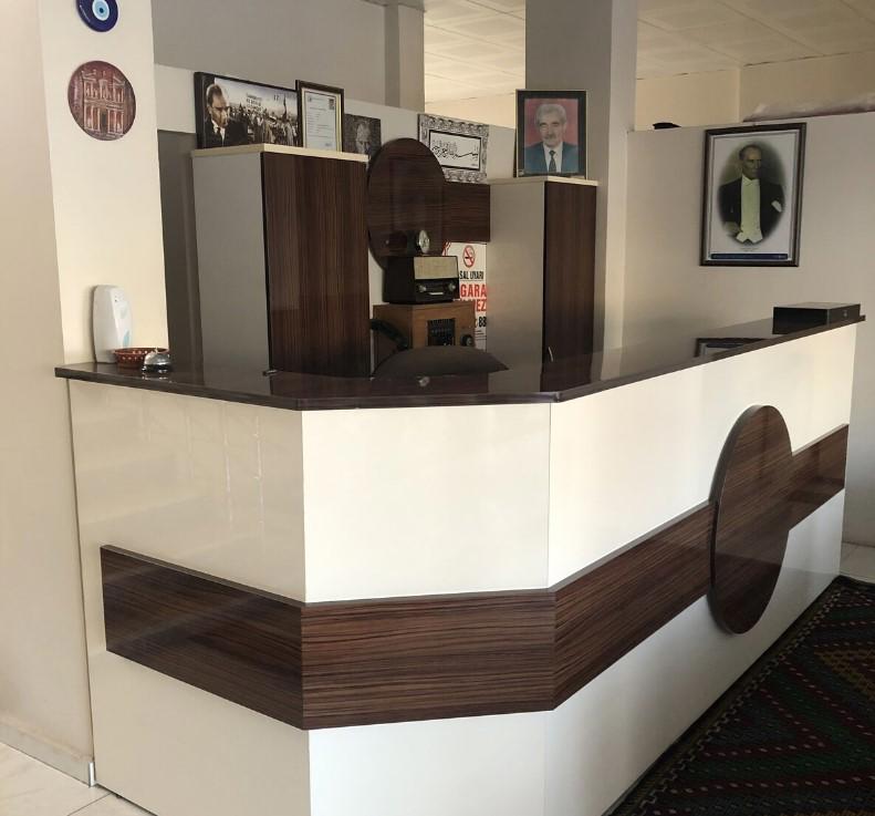 Banaz Eren Otel