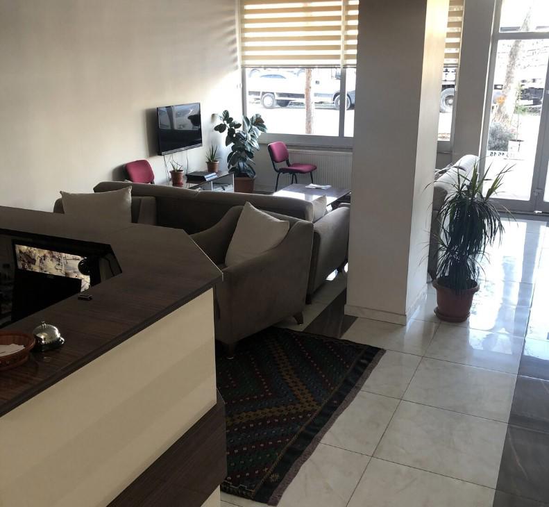 Banaz Eren Otel