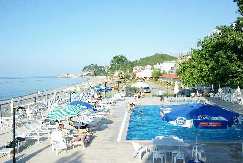 Yakamoz Tatil Koyu