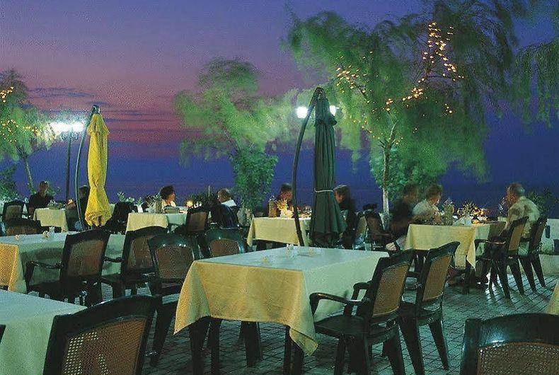 Yakamoz Tatil Koyu