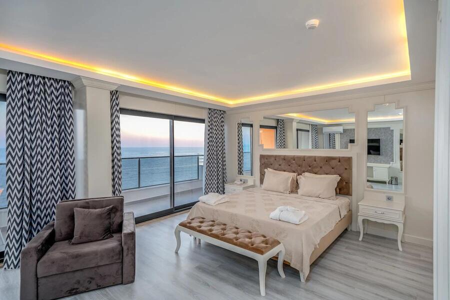 Aria Resort & Spa