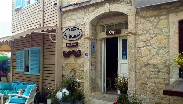 La Maison Bay Sako