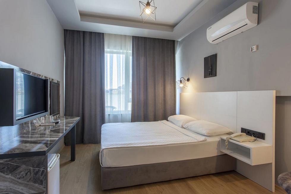 Aslan City Hotel