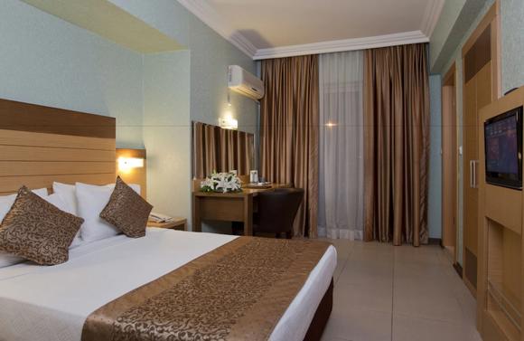 Remi Hotel