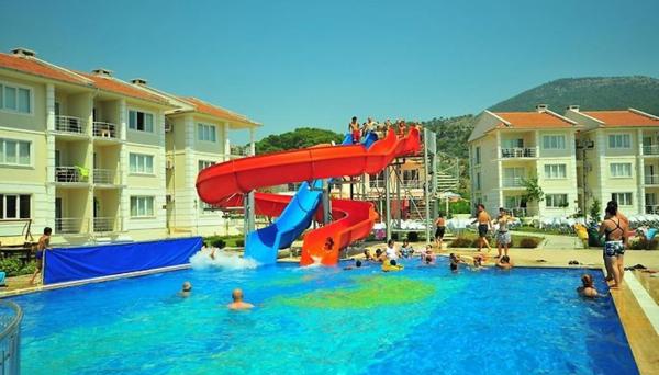 Club Onat Garden
