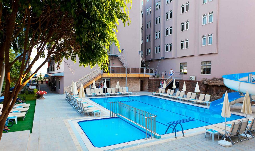 Monart City Hotel