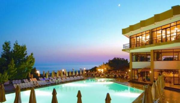 Pacific Club