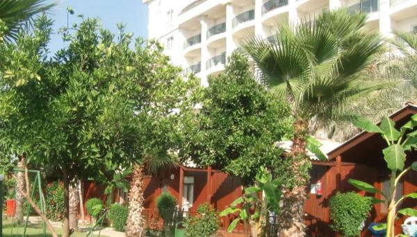 River Park Hotel Bungalows