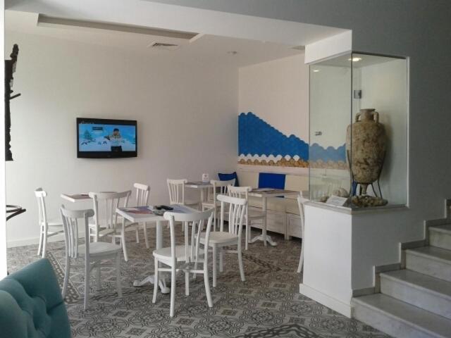 Gurup Hotel