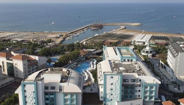 Seashell Resort & Spa