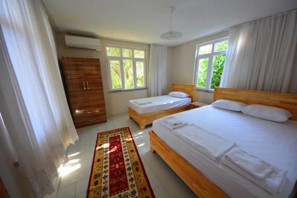 Lemon Garden Lodge