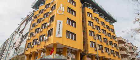 Berrak Otel