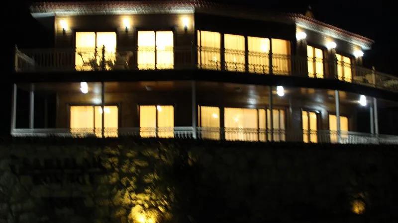 Sakızlar Konağı
