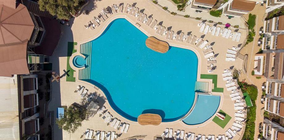 Bitez Risa Hotel