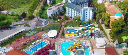 Club Aqua Plaza