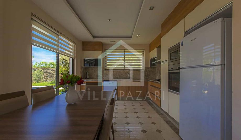 Villa Maki