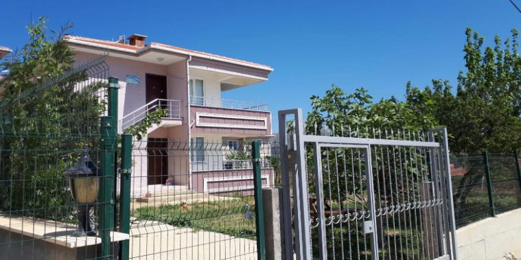 Gökkuşağı Apart