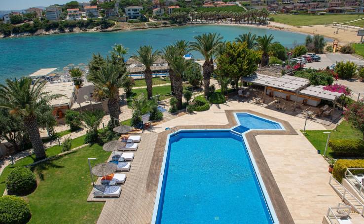 Ladin Otel