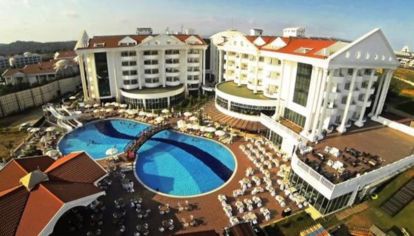 Roma Beach Resort Spa (+16)