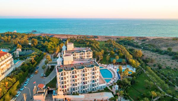 Royal Atlantis Beach