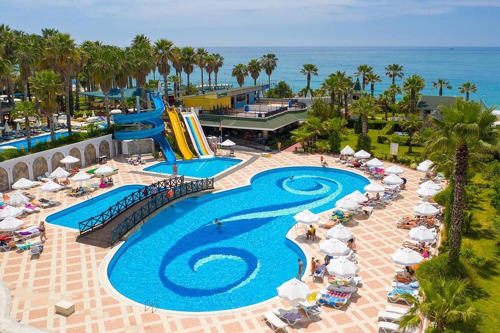 Holiday Garden Resort