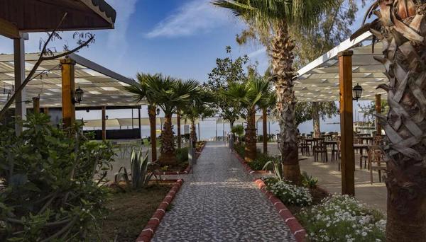 Seaphoria Beach Resort