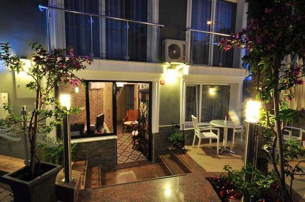 Ada Sahil Otel