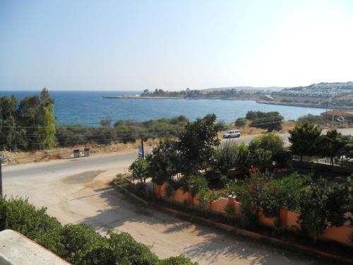 Baris Hotel