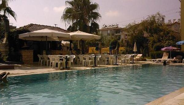 Erika Garden Apart Hotel