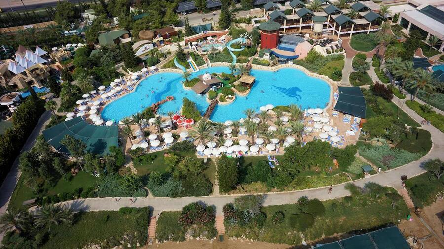 AQI Pegasos Resort