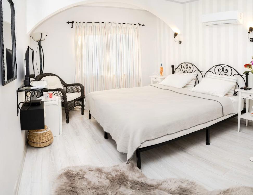 A&B Home Hotel