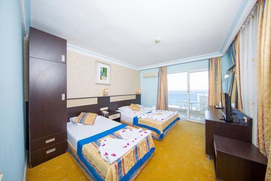Alanya First Class Hotel