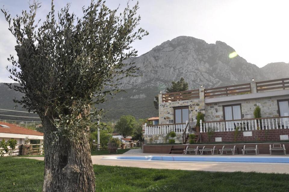 Tas Avlu Butik Otel