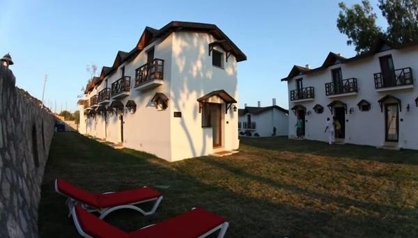 Karaburun Mimoza Apart Hotel