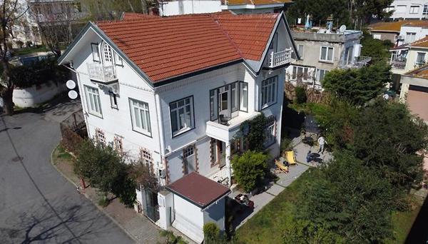Sergüzest Otel
