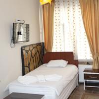 Kapris Hotel