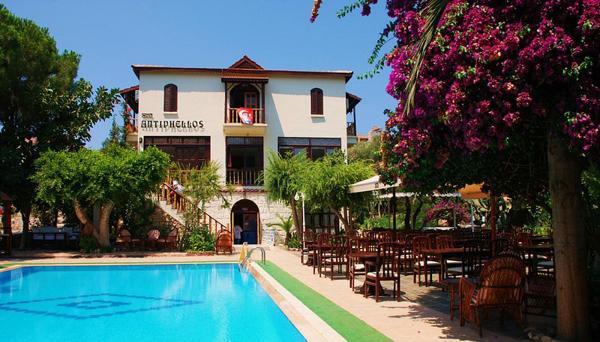 Club Antiphellos
