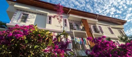Hideaway Hotel